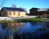 بيت
ريفي
وبيت
خشبي
في
الغابة in Schleswig-Holstein