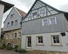 بيت
ريفي
وبيت
خشبي
في
الغابة in Hohenlohe-Franken